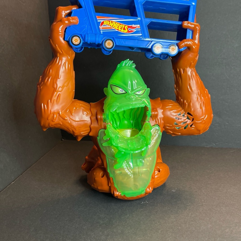 Hot Wheels Toxic Gorilla Bus Slam Action Figure Lights Sounds Gorilla WORKS - Picture 2 of 14